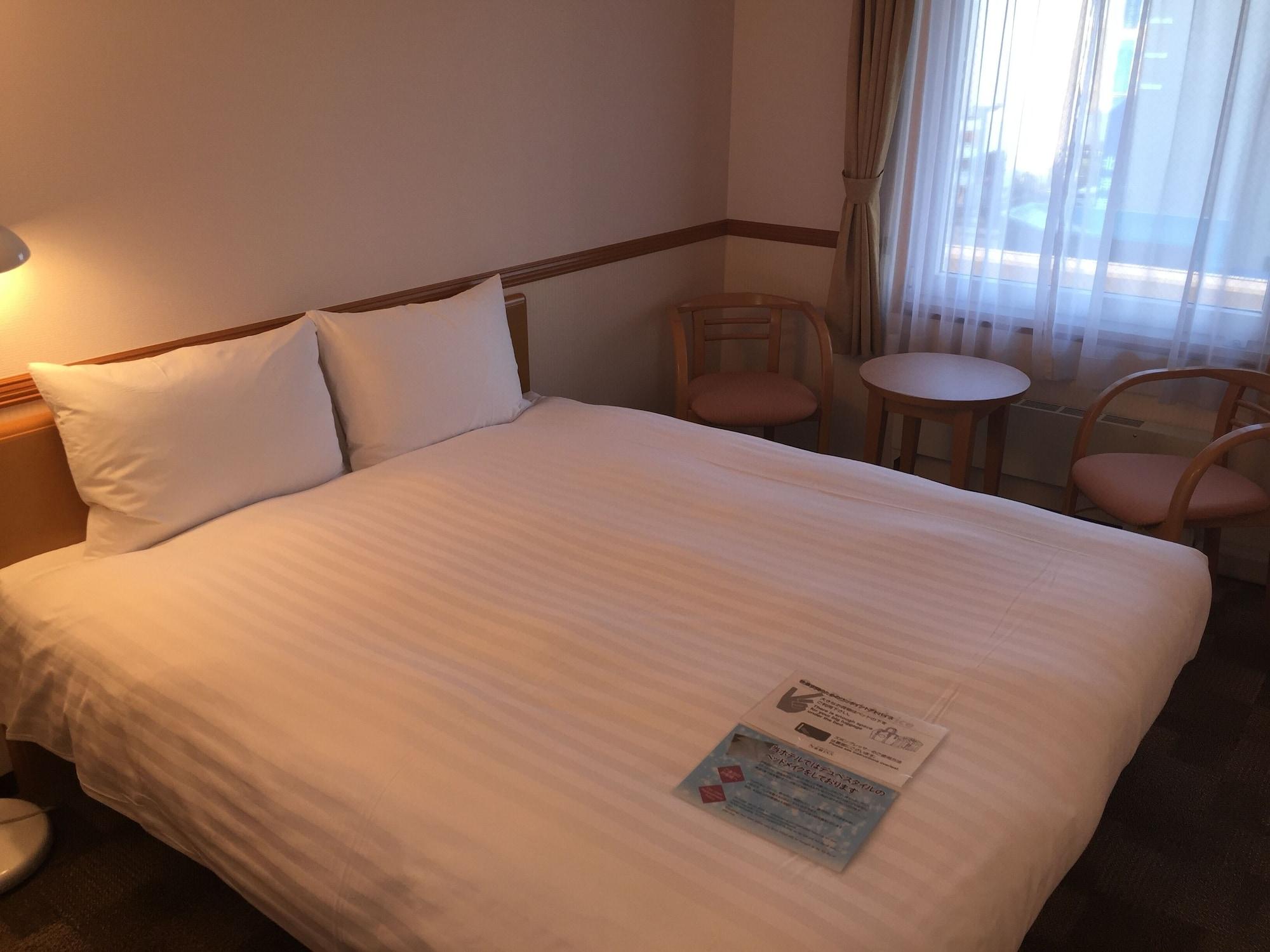 Toyoko Inn Hokkaido Kushiro Juji-Gai Esterno foto