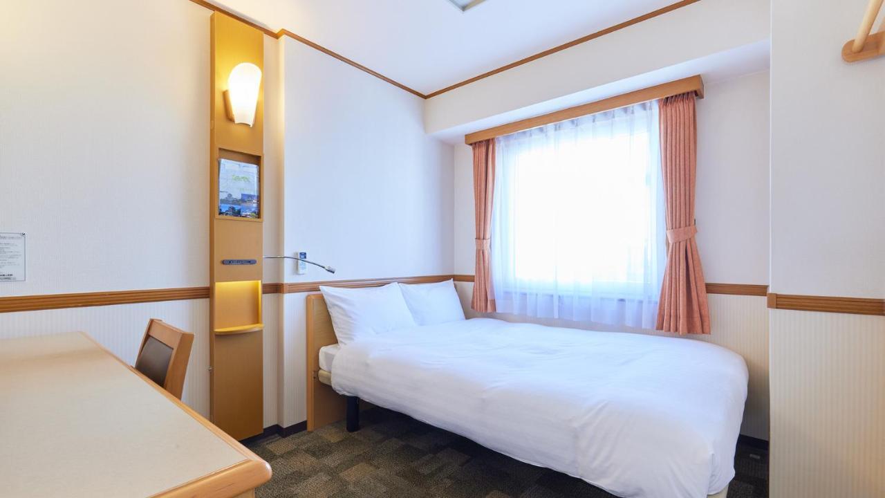 Toyoko Inn Hokkaido Kushiro Juji-Gai Esterno foto