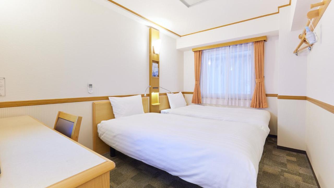 Toyoko Inn Hokkaido Kushiro Juji-Gai Esterno foto